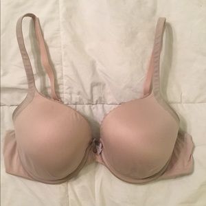 Victoria’s Secret Body by Victoria bra